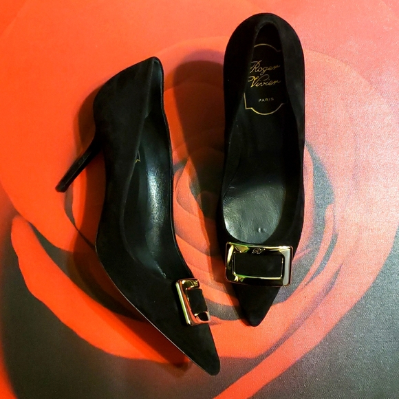 Roger Vivier Pumps - Picture 2 of 9